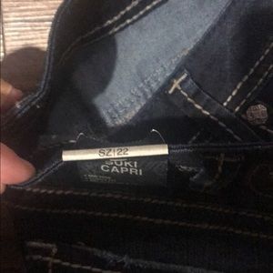 Silver Jeans Suki Capri